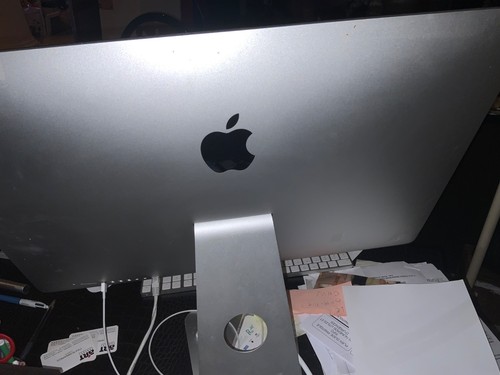 Imac pouces gris bon état - 27,